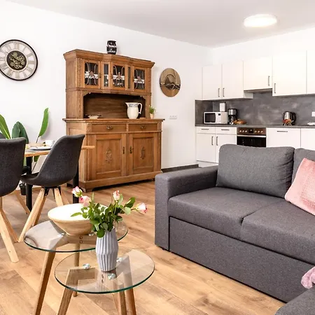 Heilsteinlodge * Einruhr