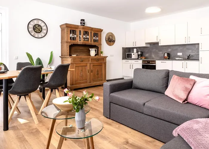 Heilsteinlodge * Einruhr